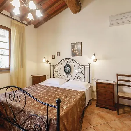 Corte Ponziani 1 Holiday home Orentano